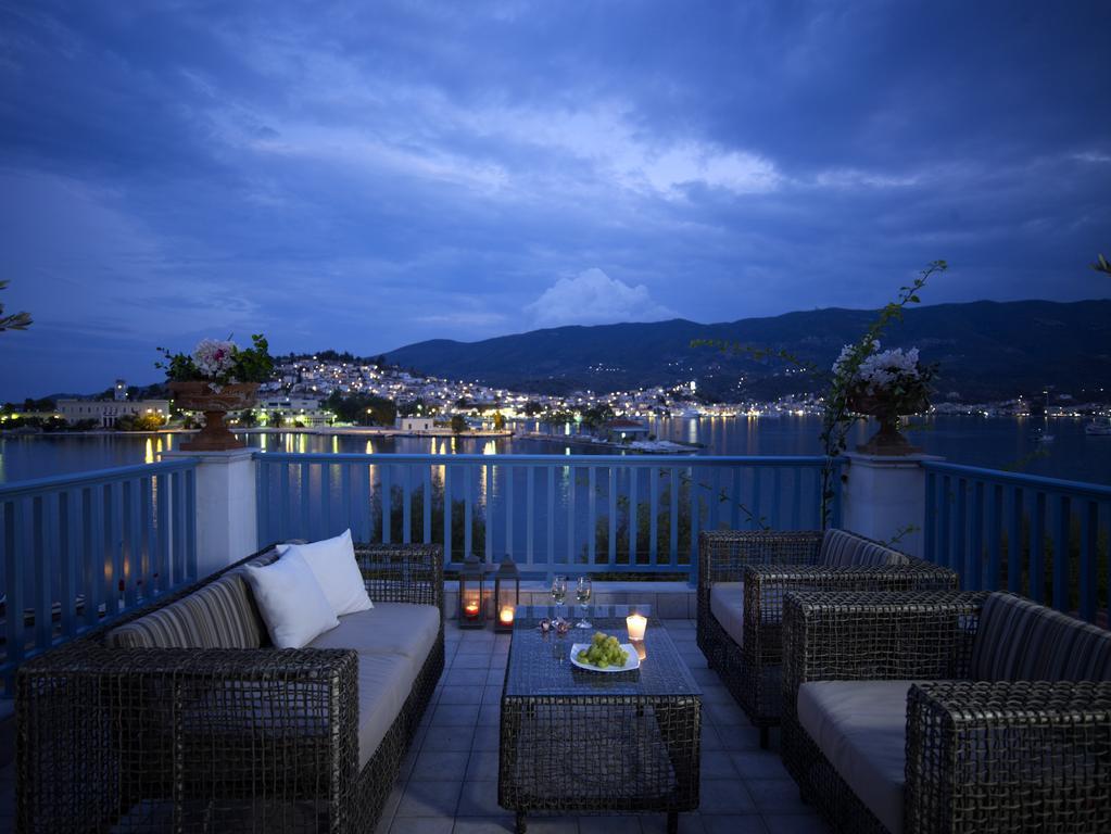 Nikis Village Poros Town エクステリア 写真
